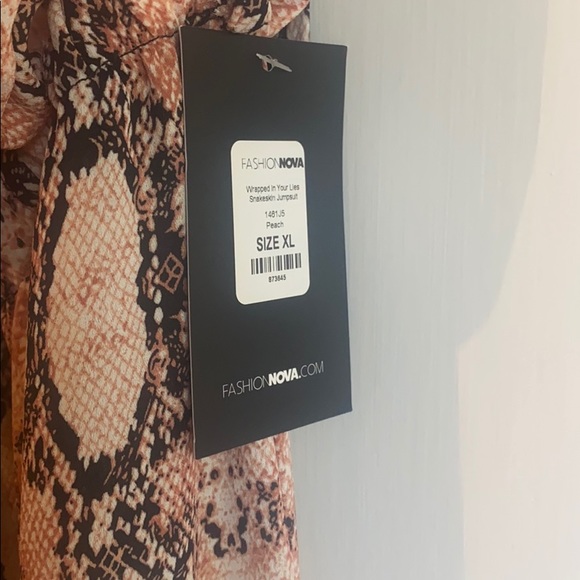 Fashion Nova XL snakeskin jumpsuit - Picture 5 of 6